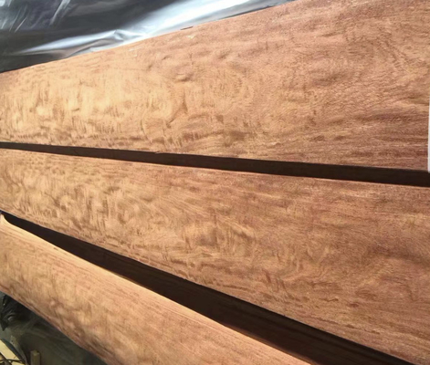 Forte résistance à la traction transversale Poire birmane Finition en bois naturel pour durable